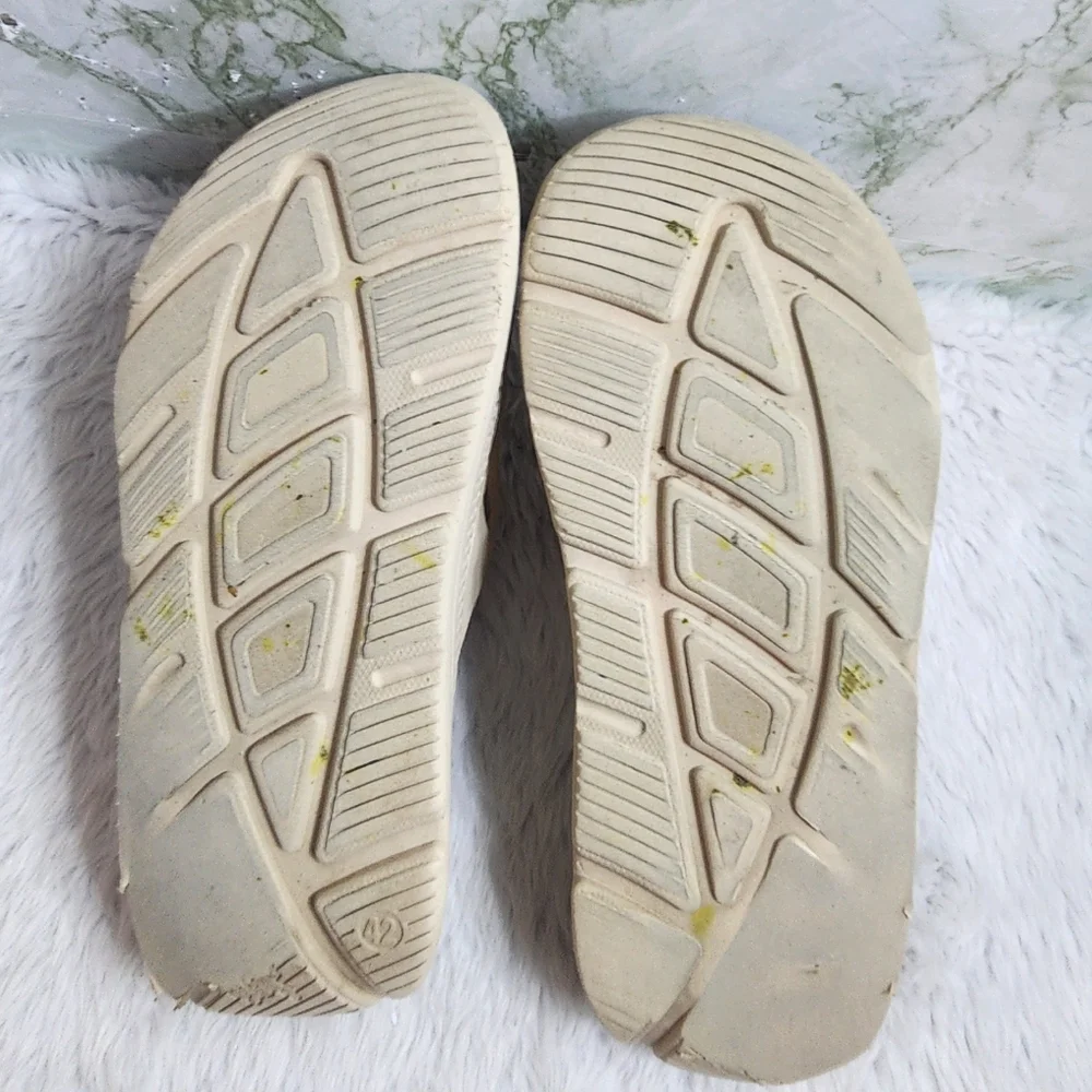 Open Toe Beige Color Slides